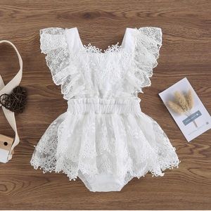 Baby Girl Lace Romper/Dress